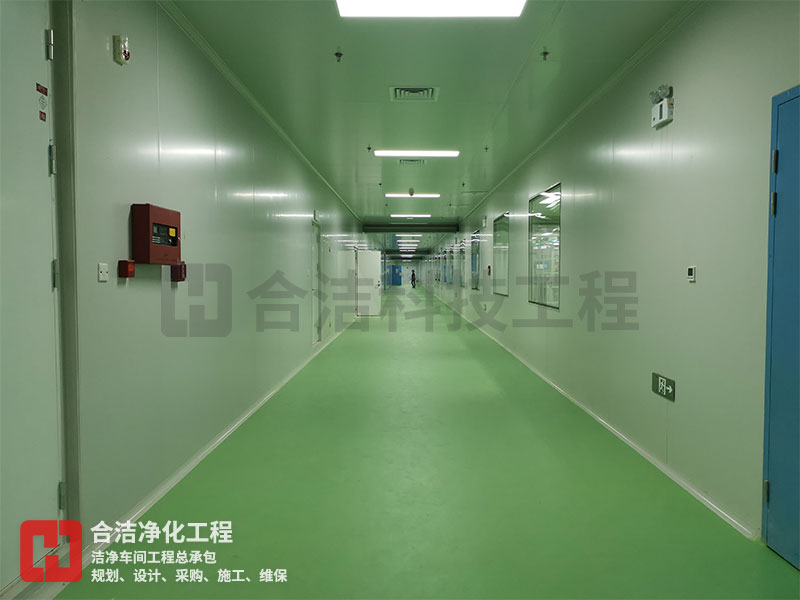 電子潔凈車間的圖片 電子潔凈車間的圖片