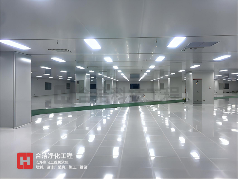 電子無(wú)塵車(chē)間的圖片 電子無(wú)塵車(chē)間的圖片